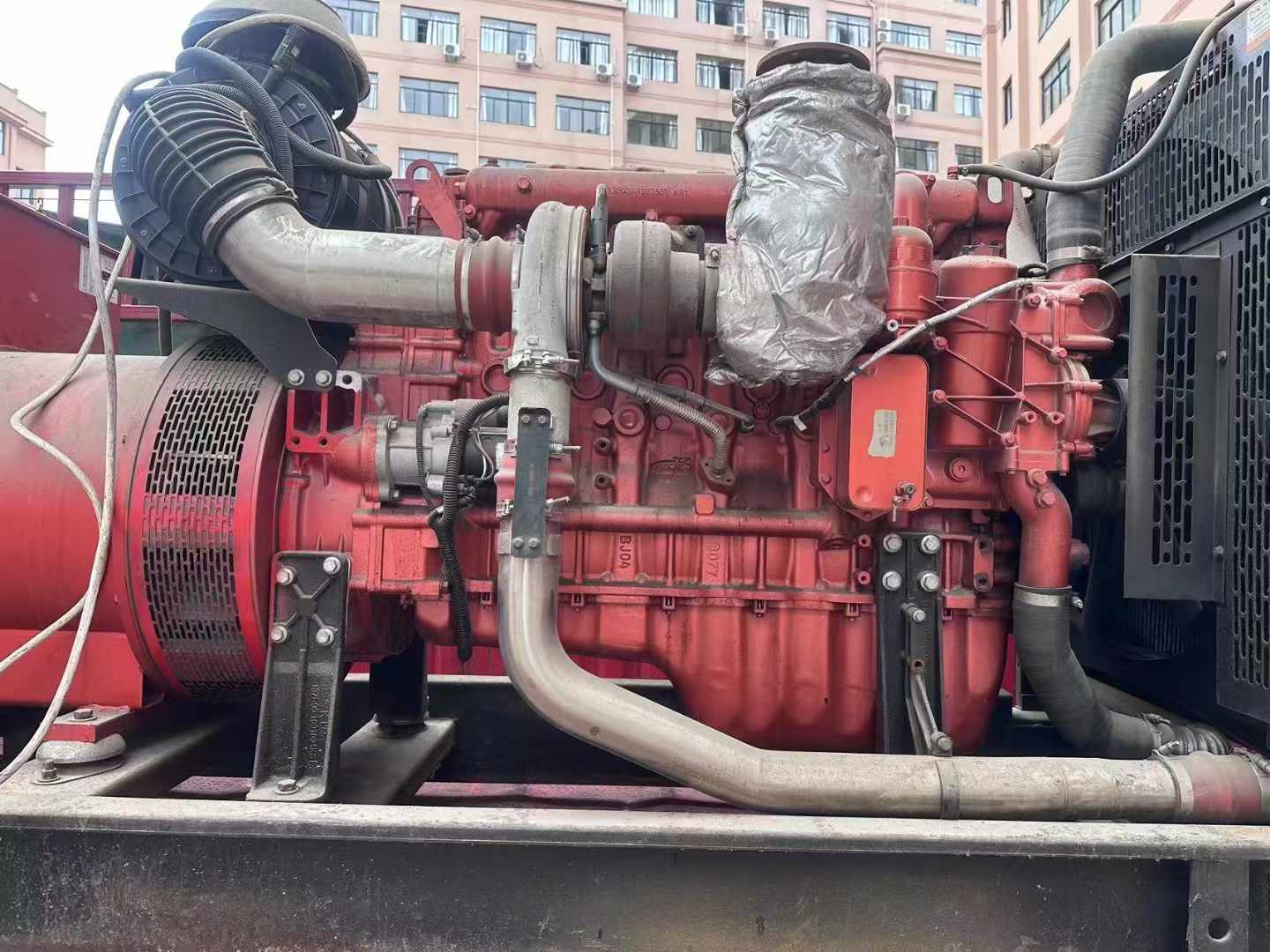 双清如何选择适合 600kW 柴油发电机组的过载保护器？